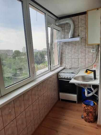 ATENTIE! METROU C-TIN GEORGIAN,DEC,,RENOVATA RECENT,BLOC REABILITAT TERM - 4