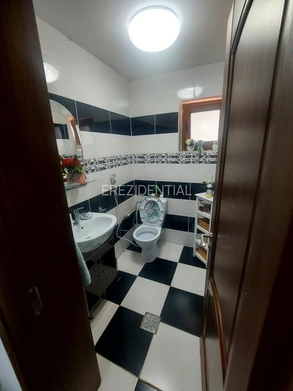 Casa individuala de vanzare-Fundeni - 35