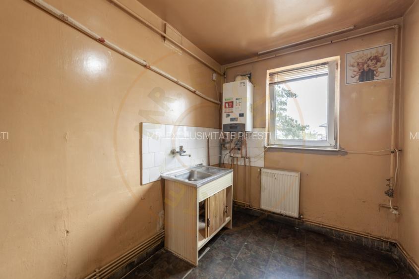 Apartament 2 camere et 3/4 Central, Pitesti - 17