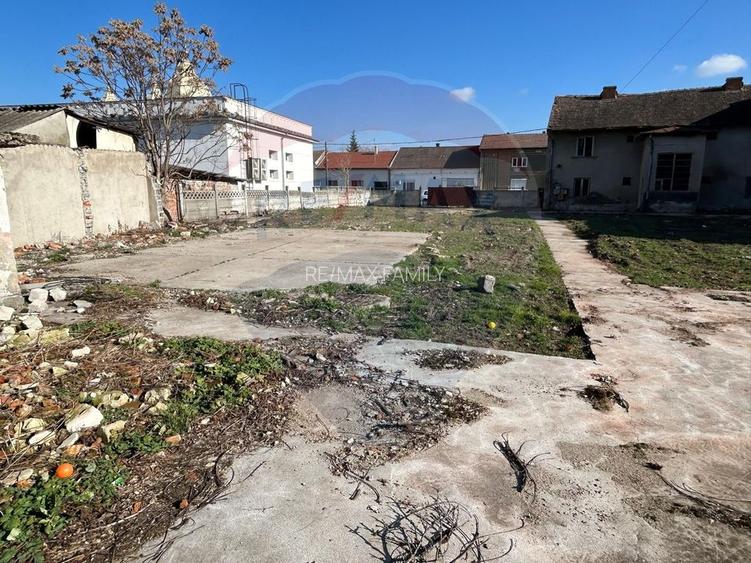 TEREN ULTRACENTRAL IN SALONTA - 7