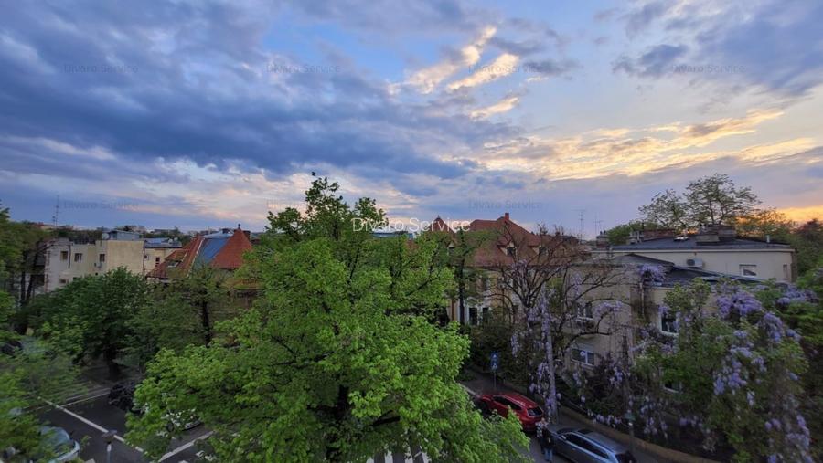 Vanzare jumatate vila arhitectura modernista  Cotroceni cu 2 garaje terasa 54mp - 23