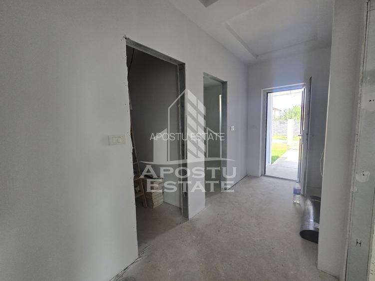 Jumatate de duplex pe parter cu 3 camere si 2 bai, Sag, Timis - 9