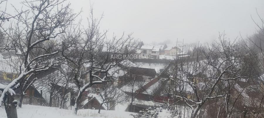 Casa Săcele, poziționată într-o zona linistita și buna - 5