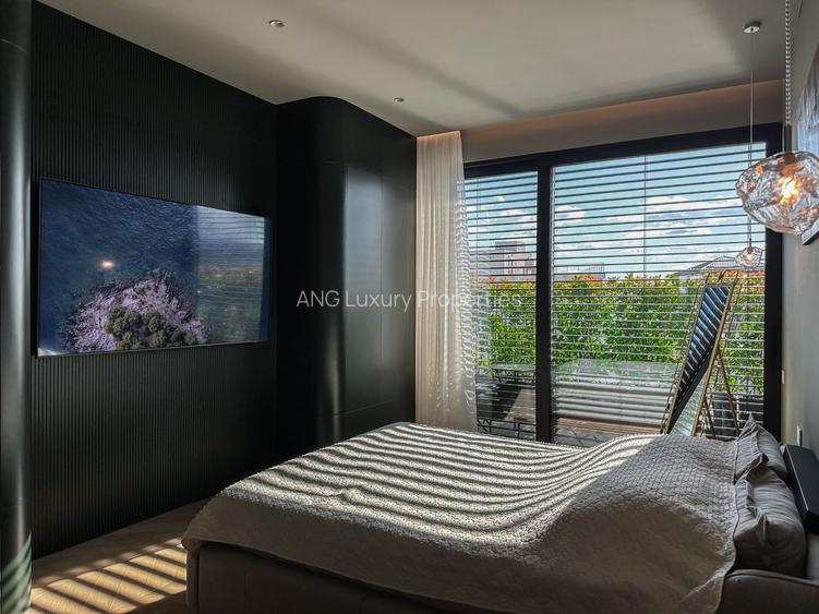 Furnished Penthouse with Panoramic Terrace in Prime Bucharest - 10