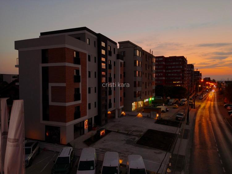 Spatiu Comercial + Parcare - 3