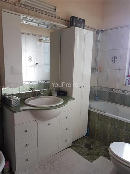 Central cu 3 camere Decomandat Punctele Cardinale - 14