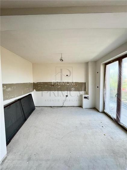 Fratelia - 3 Camere - 2 Bai - 2 Balcoane - Etaj 1 - Spatios - Loc de parcare - F - 2