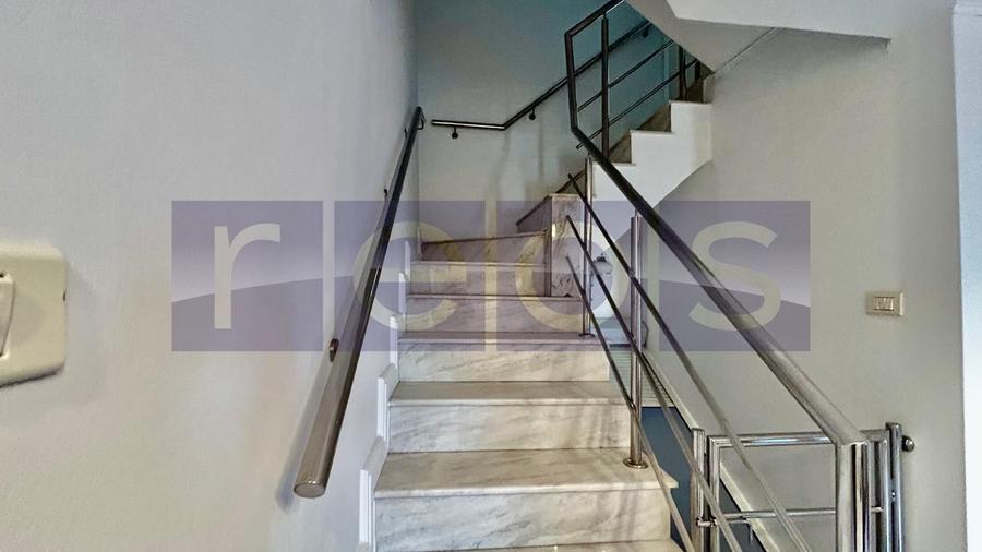 VANZARE VILA | 5 CAMERE | CURTE SUPERBA | ZONA FUNDENI - 13
