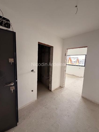 PROPIETAR Vând ap 2 camere în Selimbar SIBIU  0735346015 WhatsApp - 10