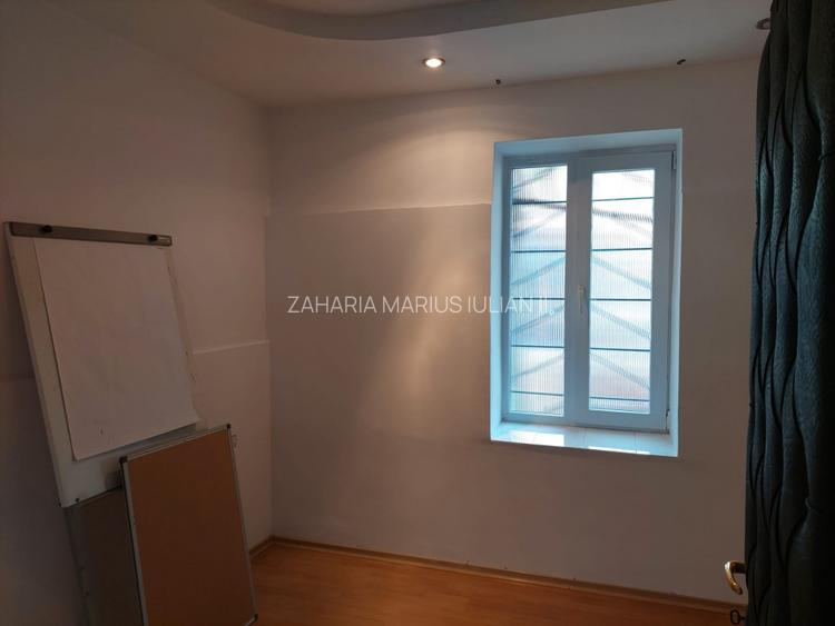 Birou zona linistita - 2