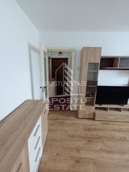 Apartament 3 camere, Zona Dacia, Centrala Proprie, Scoala Gimnaziala18 - 11