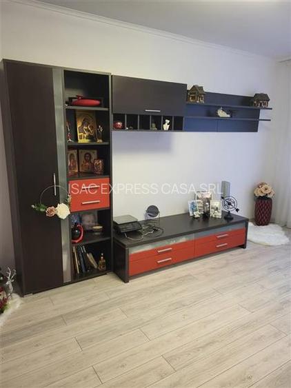 Apartament spatios de 3 camere, ultracentral, strada Arcu - 8