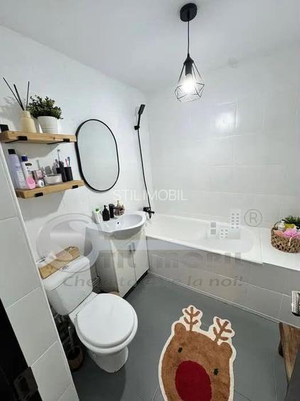Apartament 2 Camere Decomandat Nicolina Complet Renovat - 9