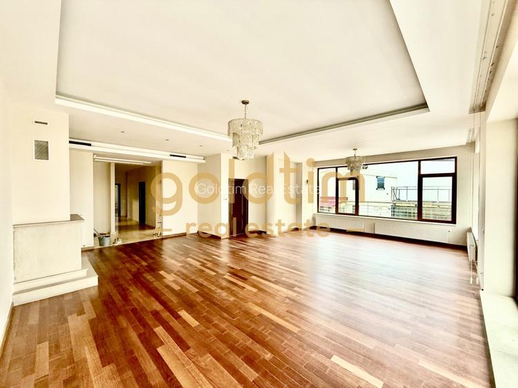 VIEW SUPERB CATRE LAC/2 locuri DE PARCARE/BOXA/LUMINOS SI INTIM - 5