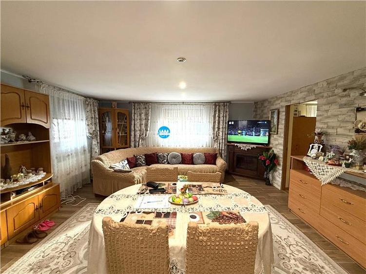 Vila 5 cam, Garaj, 450 teren, asfalt, Omenia Valea Adanca Iasi - 2