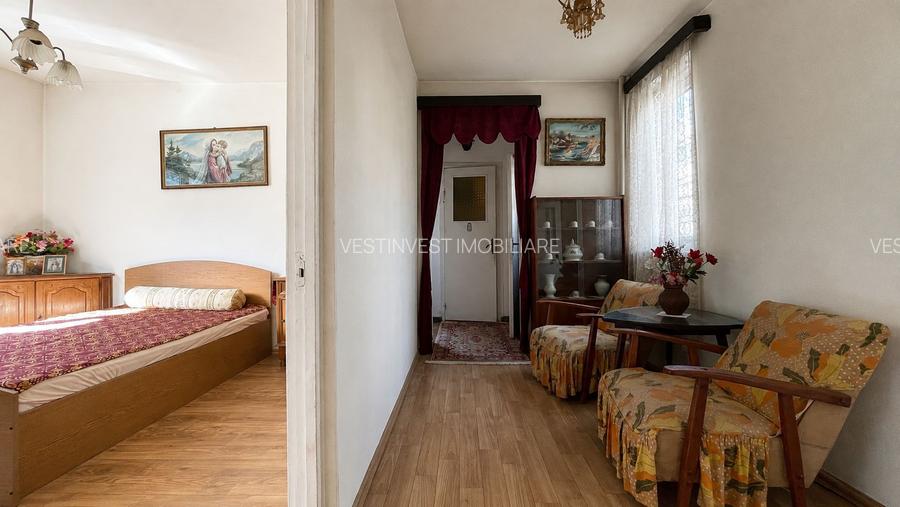 Apartament cu 3 camere, Rogerius, Etaj Intermediar - 4