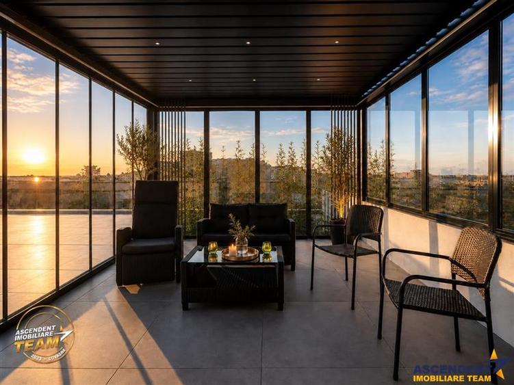Deasupra Brasovului, penthouse spectaculos,420 mp, rooftop privat, panorama oras