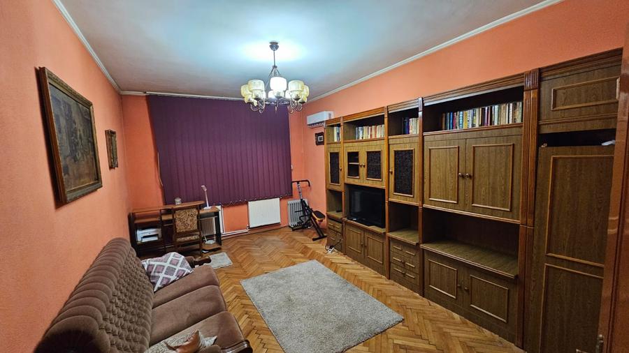 DEMOCRATIEI-Value Center-casa 259 mp , ter 532mp - 235000 euro