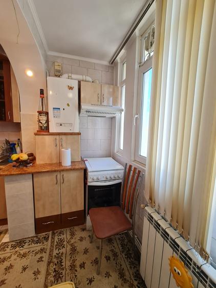 Vanzare apartament 3 camere in Galati, Tiglina 2, etaj 3, mobilat si utilat