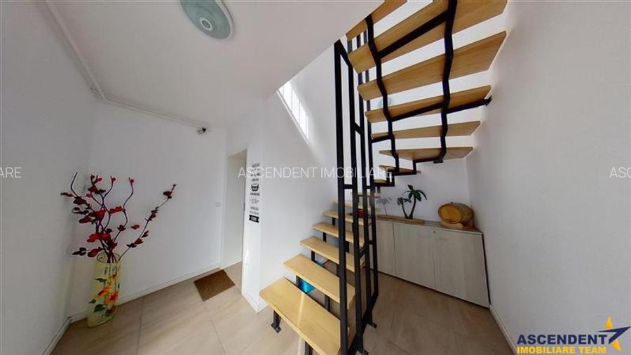 Imobil 2 camere in bloc cu doar 4 apartamente, confort deosebit, in Tractorul, B - 12