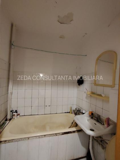 Apartament 4 camere-Metrou Brancoveanu - 12