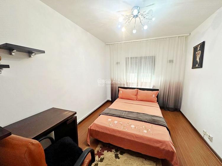 Mobilat & utilat, 3 camere, doua balcoane, bloc 1990, boxa & debara - 13