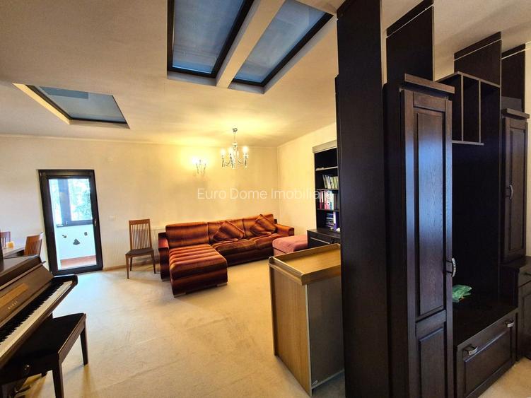 Comision 0 - Apartament în vilă, spațios, priveliște spre cabana Postăvaru - 11