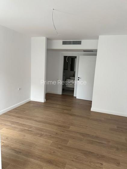 Vanzare 3 Camere Bloc Nou Pipera OMV - 7