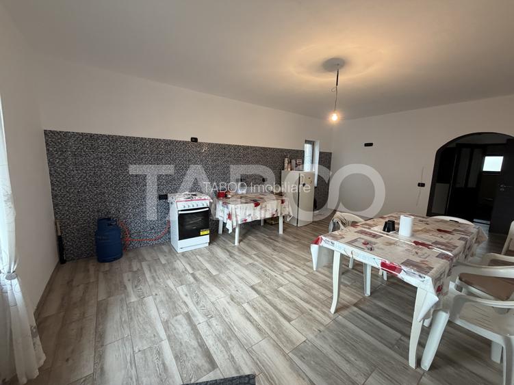 Casa individuala 5 camere 3 bai garaj 497 m teren liber Sat Sercaia - 9