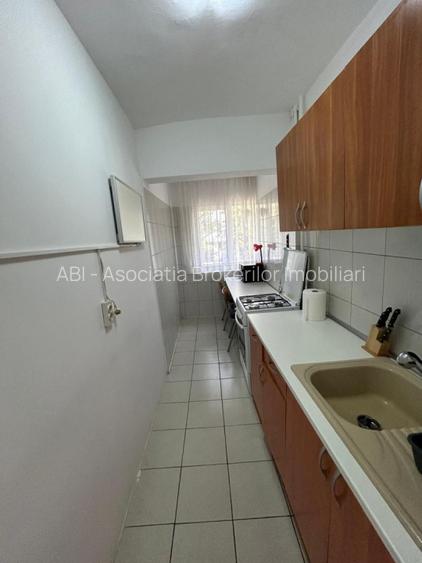 Garsoniera decomandata / Bd Lacul Tei - 3