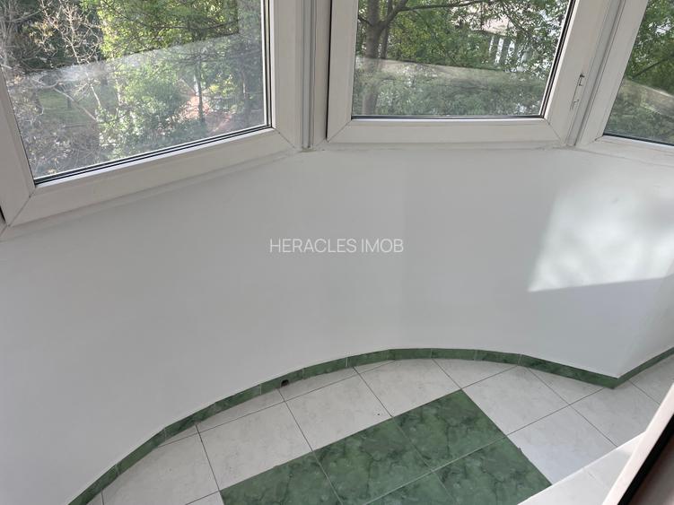 mall vitan ,strada vlaicu voda, - 6