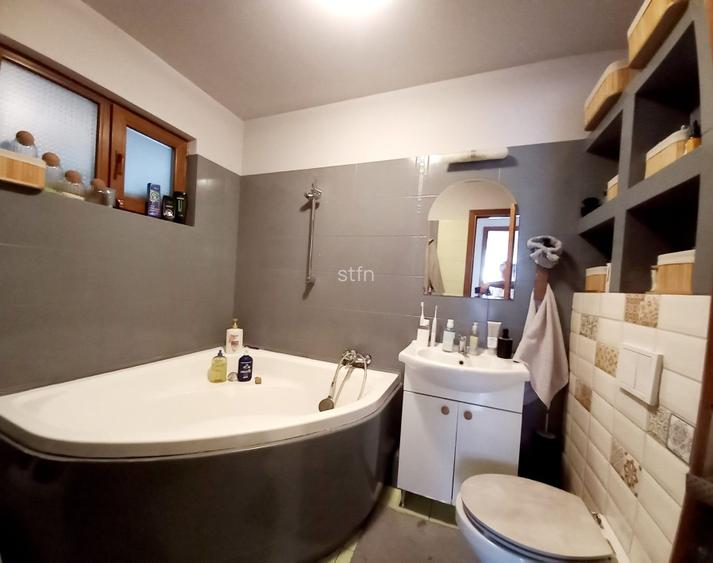Casa/vila cocheta in Baneasa pe str. D. Gherea cu parcare in curte -comision 0-- - 13