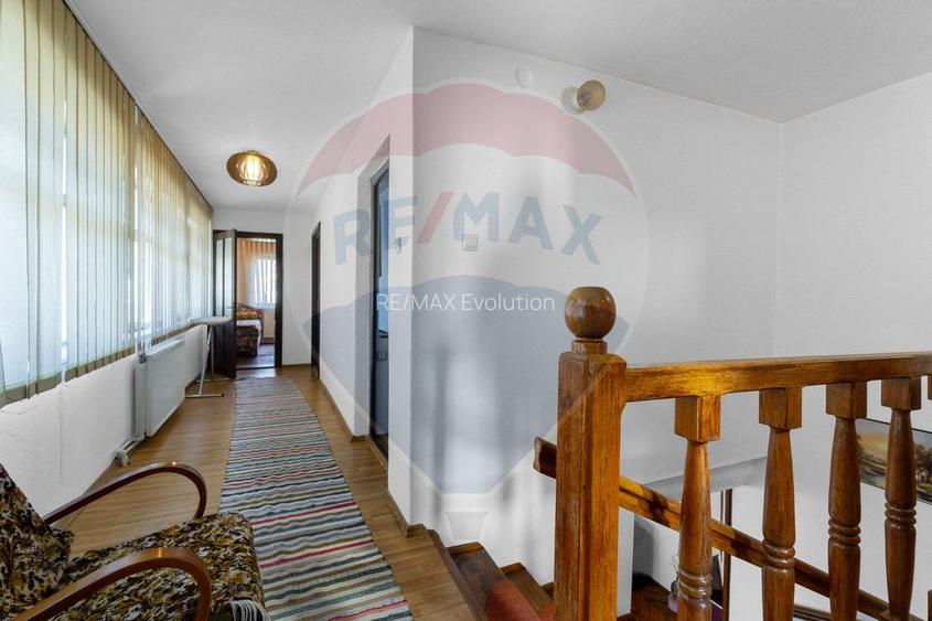 Refugiu în inima Transilvaniei – Casă săsească cu 5 camere în Rupea - 18