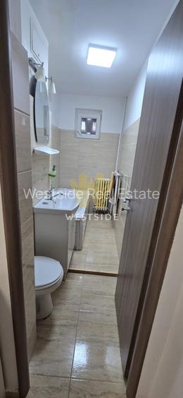 Apartament de inchiriat, cu 4 camere, zona Dacia - 9