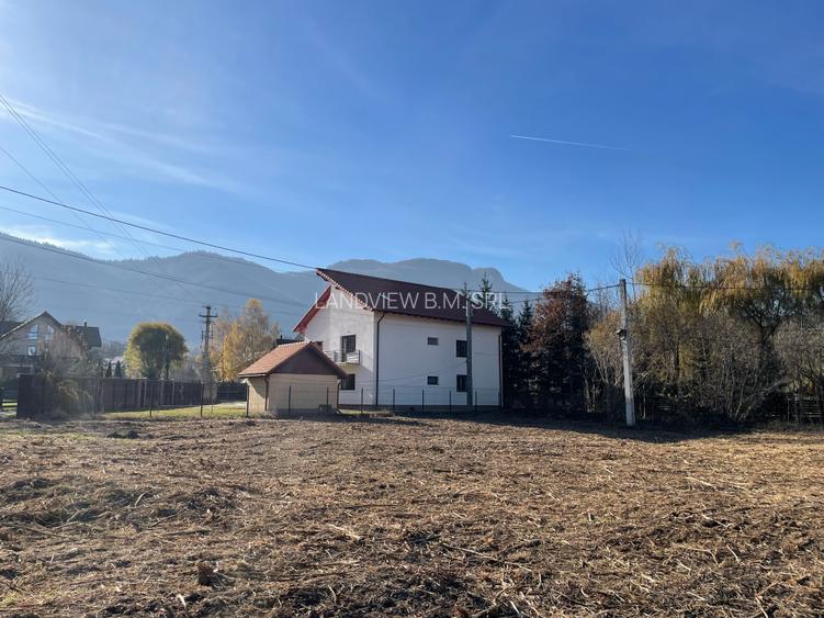 Teren intravilan Bran Predelut  cu toate utilitatile 2797 mp - 5