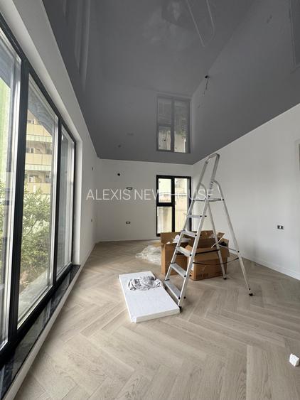 Inchiriere spațiu comercial ( Et.1+Et.2)- Bd. Mamaia, lângă Scoica Land(AXI56) - 4