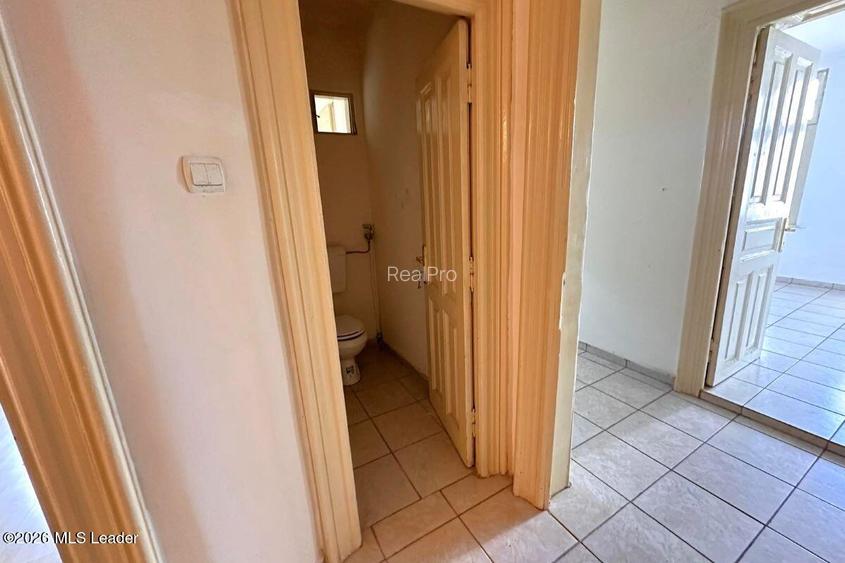 	B-dul Carol I nr. 59, 188 mpu, etaj 3, 6 camere, bloc mic - 31