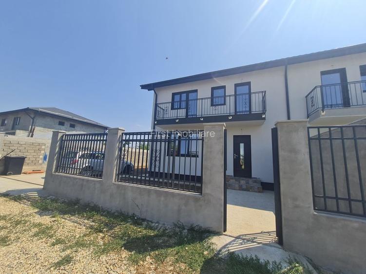 Vila cu 4 camere,2 bai,finisaje deosebite,curte 330 mp - 2