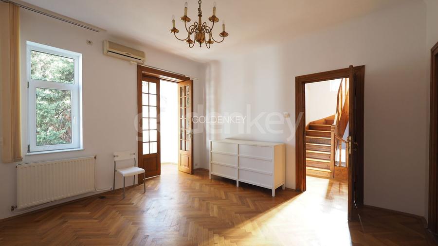 Vila nemobilata cu 4 camere si curte proprie - 4