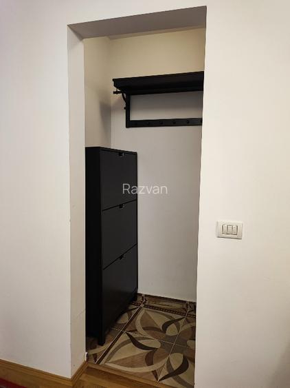 Proprietar  - 2 camere Primaverii  - renovat si complet reconsolidat - 11