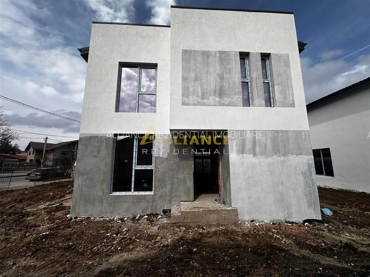 Vila individuala 5 camere ~ 3 bai ~  Teren 300 mp - 4