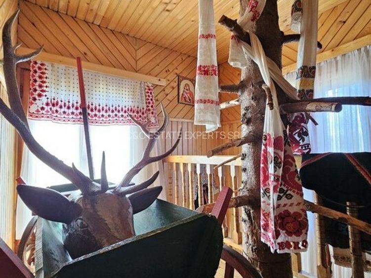 Pensiune in jud. Buzau, loc Ivanetu| Constructie lemn|Pozitionare impresionanta - 12