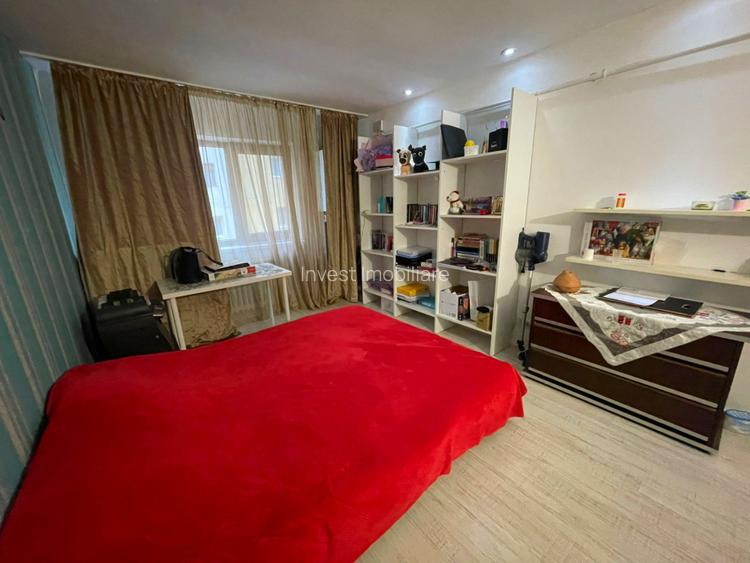 Apartament 3 camere-Sf Lazar-Palas Mall-etaj 1 - 7