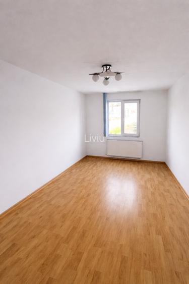  Vand apartament 3 camere in Sfantu Gheorghe - 3