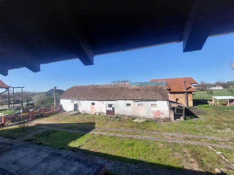 Imobil pentru pensiune sau alte activitati in Pischia - 14