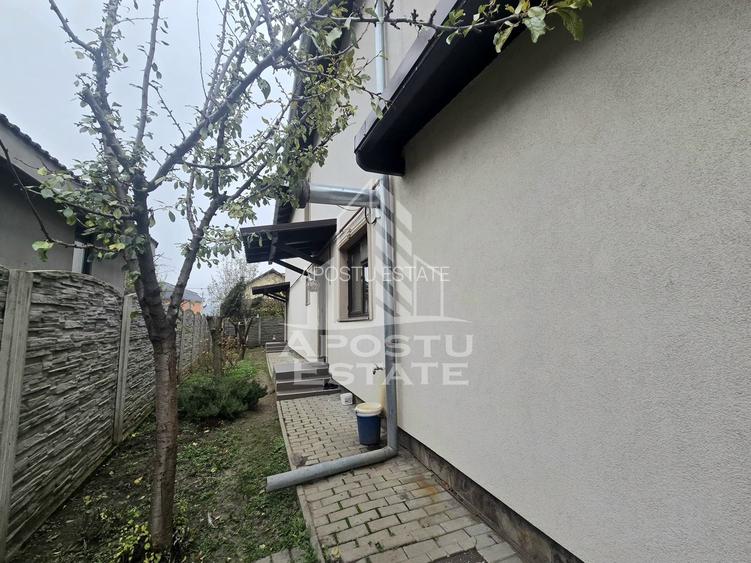 Casa individuala si restaurant cu predare la cheie, Sag, COMISION 0 - 35