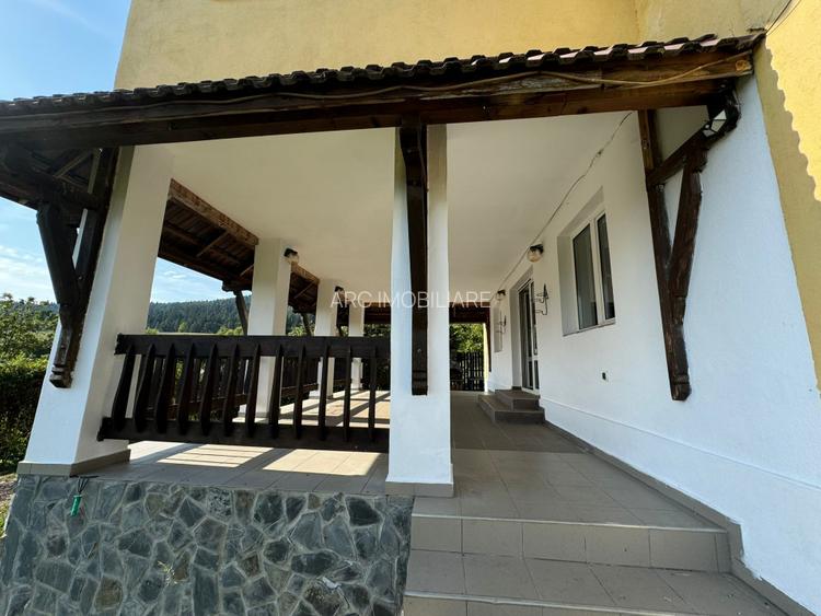 Casa in Săcele poziționată într-o zona linistita, comision 0 - 7