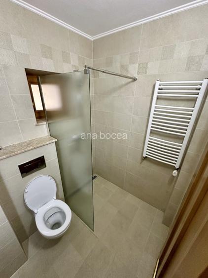 Apartament Spațios Renovat Premium. Eleganță Modernă în Inima Nădlacului - 14