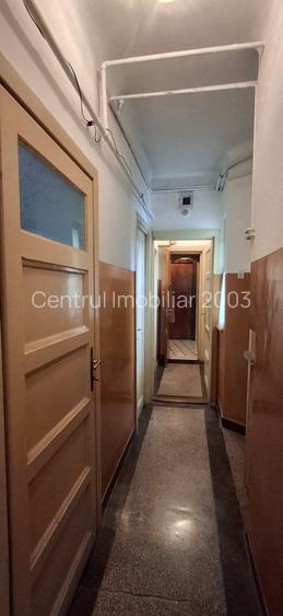 Apartament in vila, singur pe etaj, 2/2, spatios, terasa, 4 camere - 6