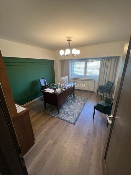 Apartament 4 camere I Centrul Civic I Oportunitate Rară - 2